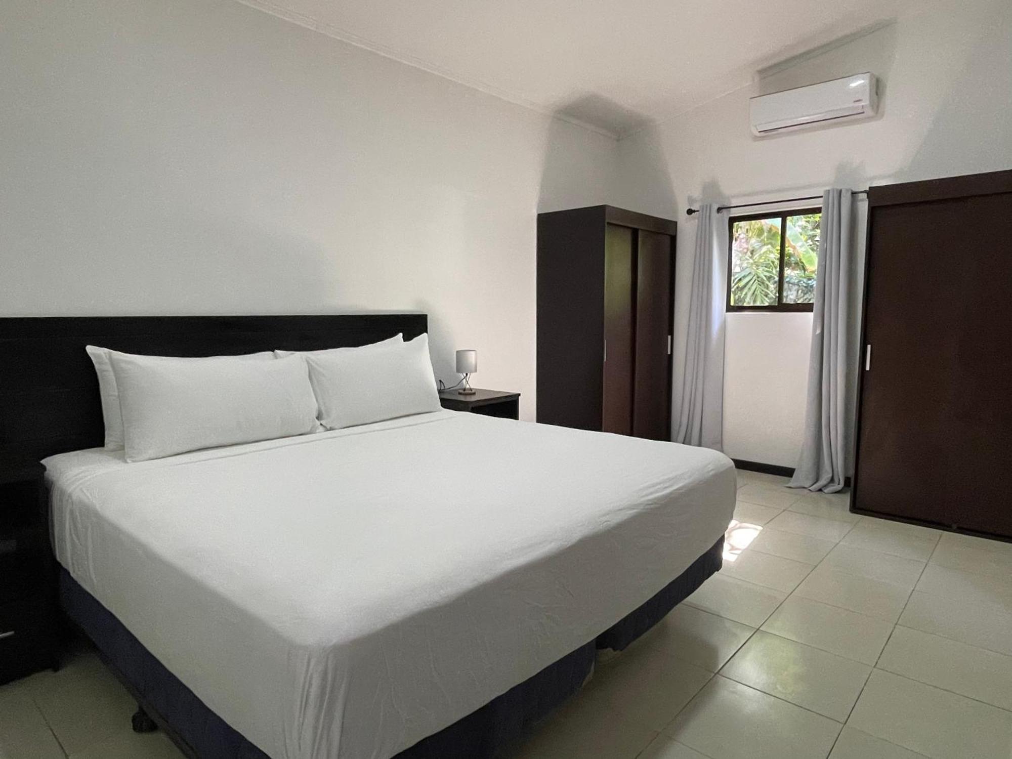 Fuego Lodge Playa Santa Teresa  المظهر الخارجي الصورة