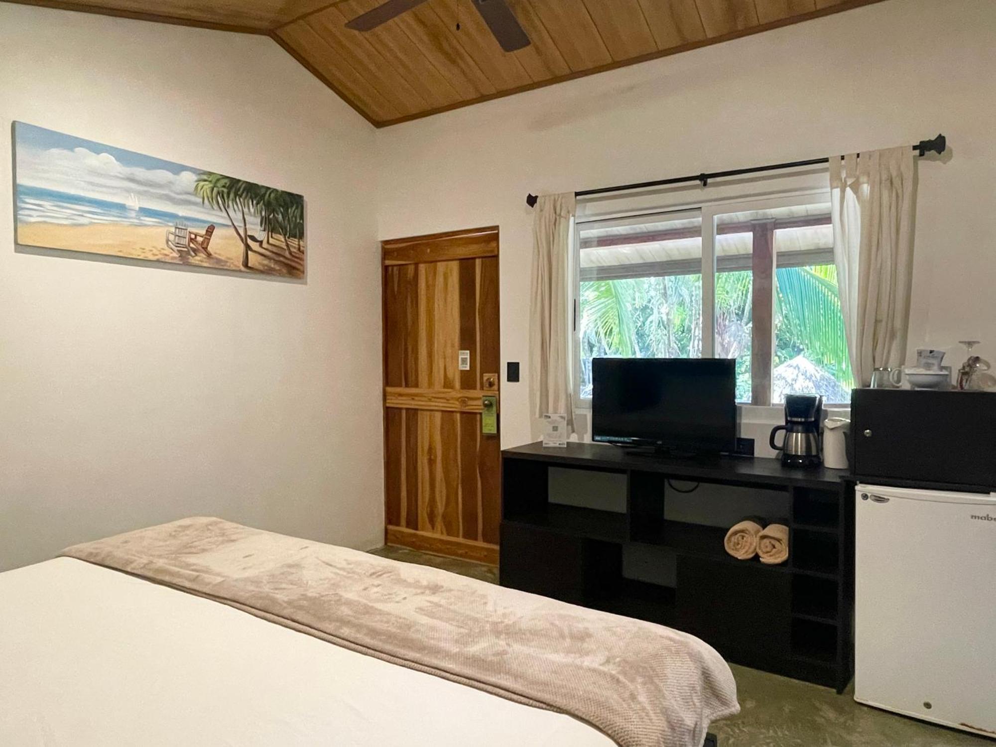Fuego Lodge Playa Santa Teresa  المظهر الخارجي الصورة