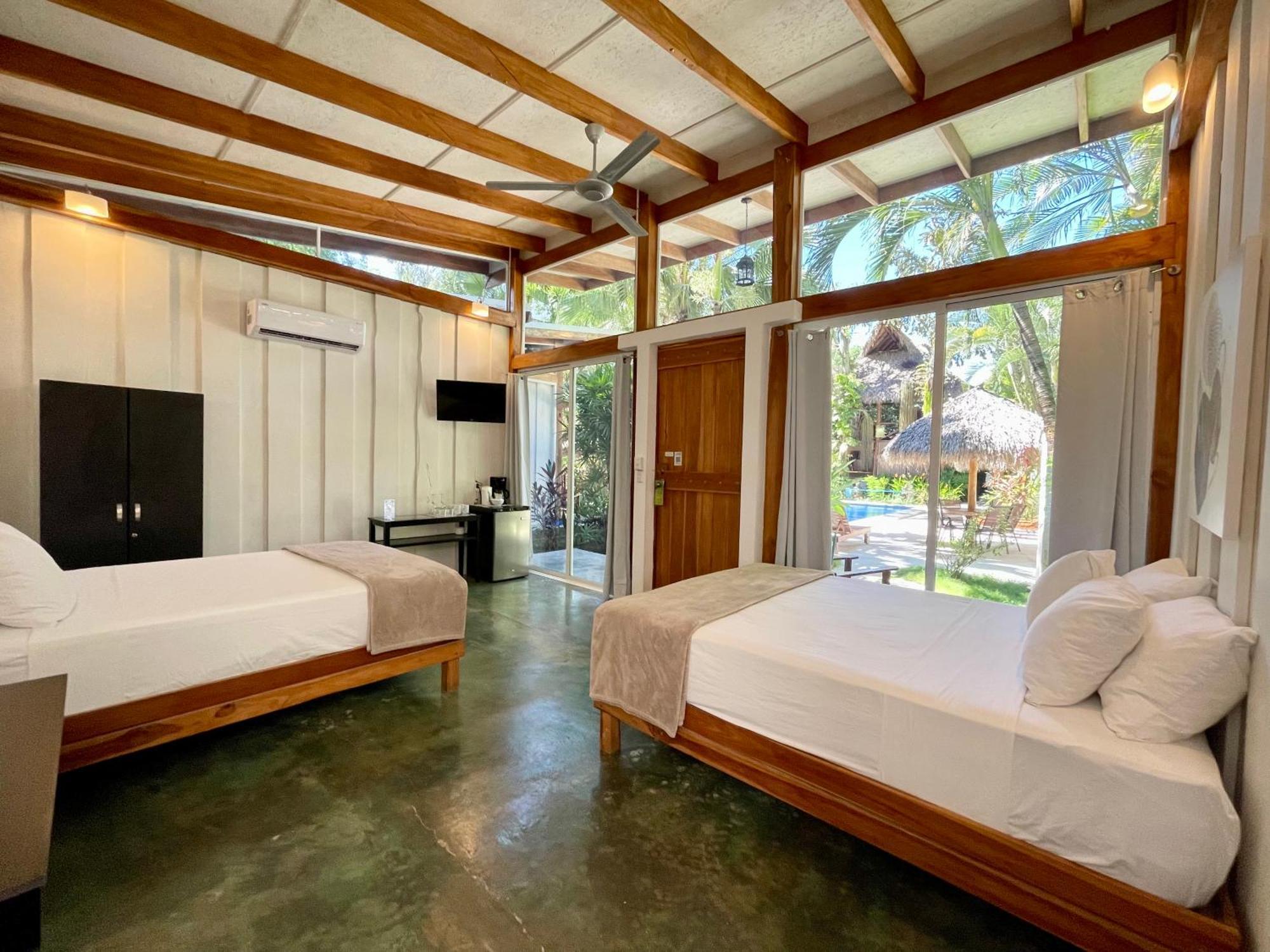 Fuego Lodge Playa Santa Teresa  المظهر الخارجي الصورة